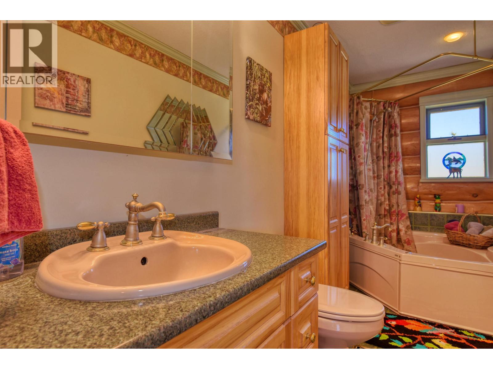 3574 Spokin Lake Road Property Photo 12