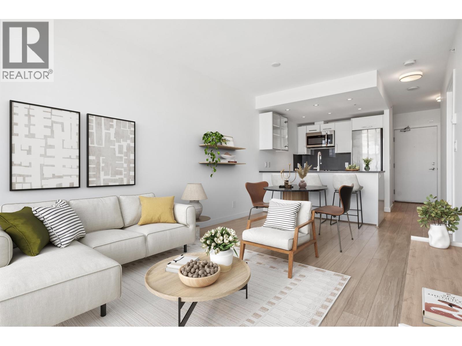 559 955 E Hastings Street Property Photo 2