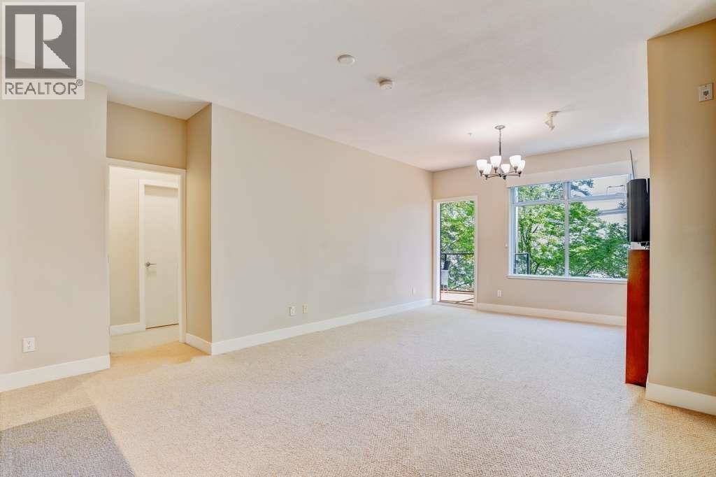 207 5955 Iona Drive Property Photo 10