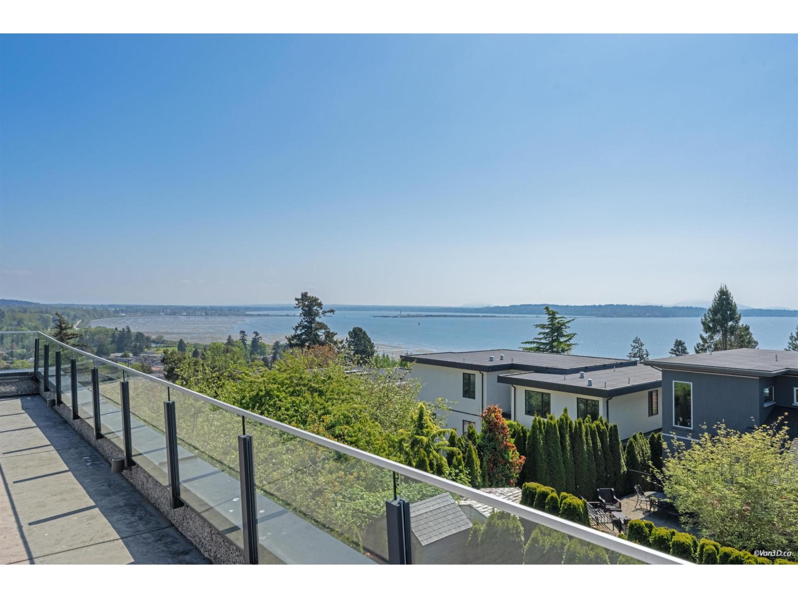 15482 Pacific Avenue Property Photo 4