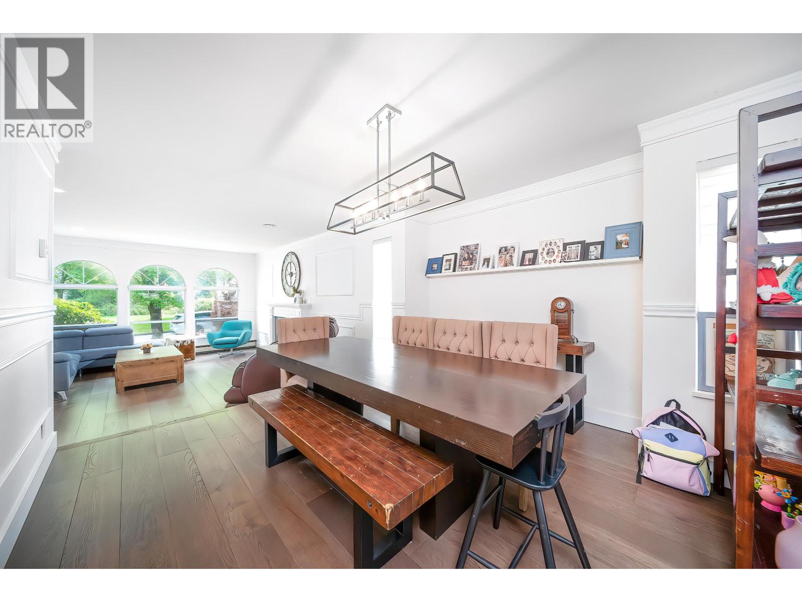 7135 4th Street Property Photo 11