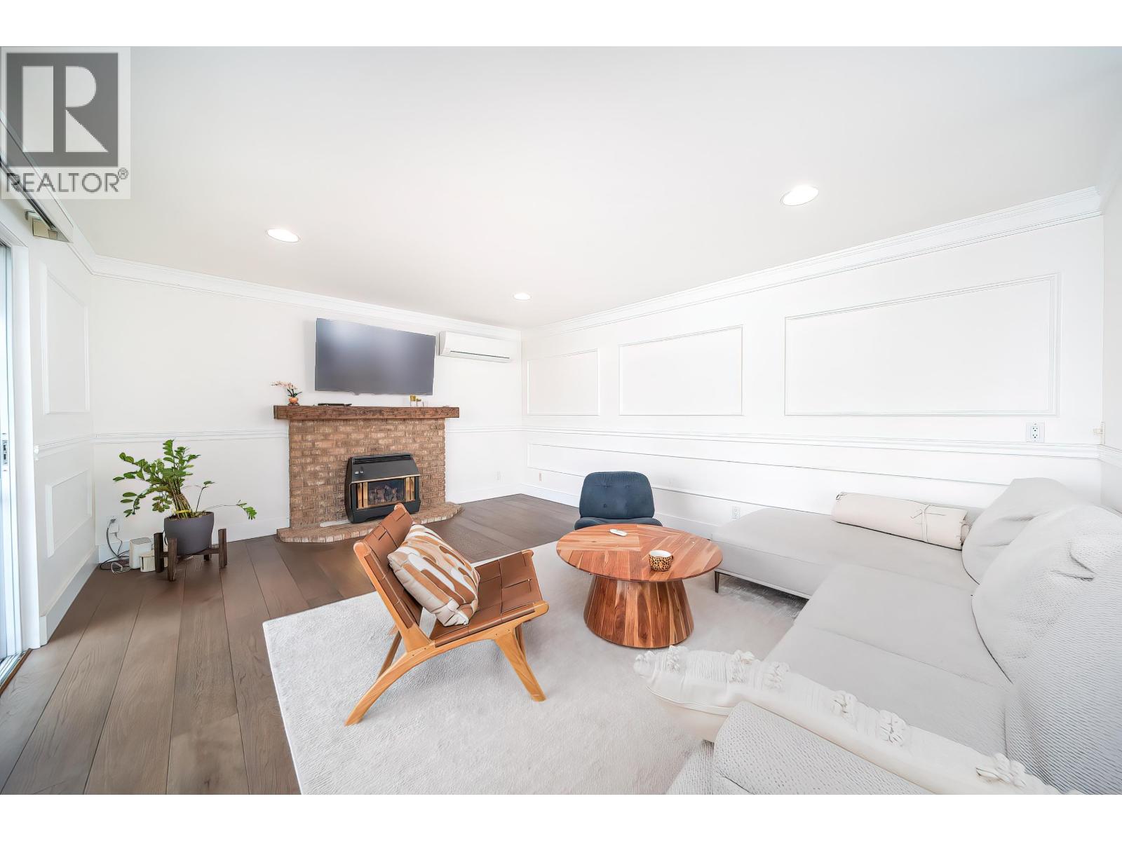 7135 4th Street Property Photo 18