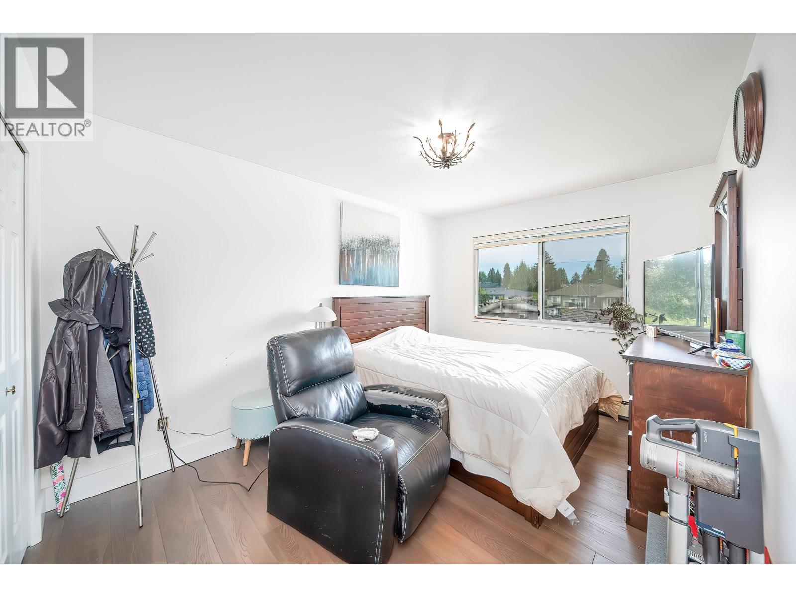 7135 4th Street Property Photo 23