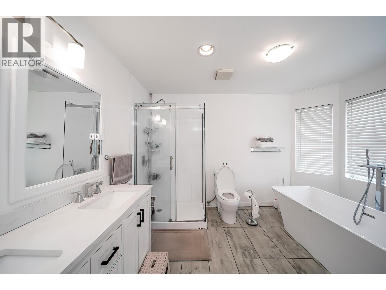 7135 4th Street Property Photo 25