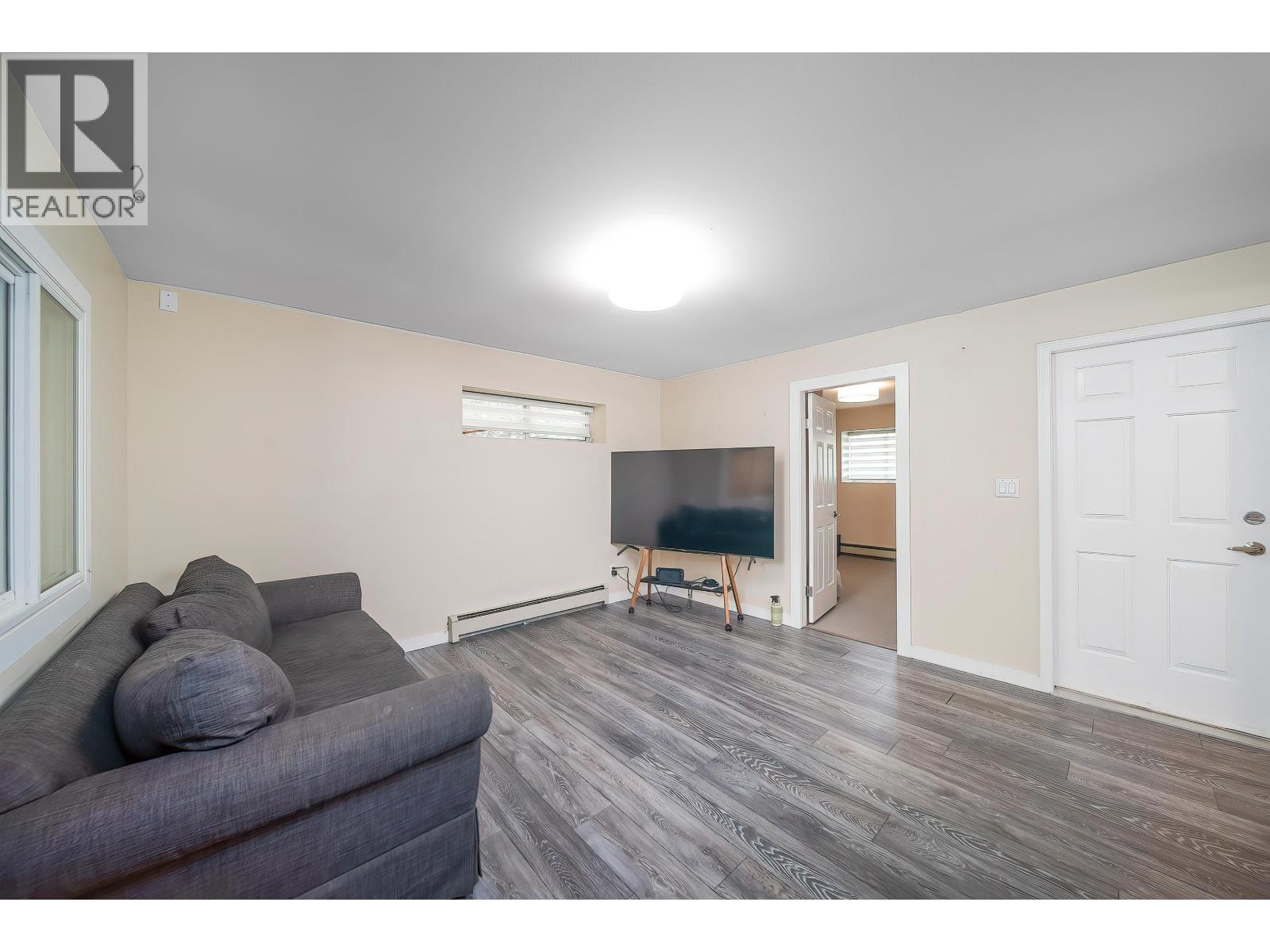 7135 4th Street Property Photo 28
