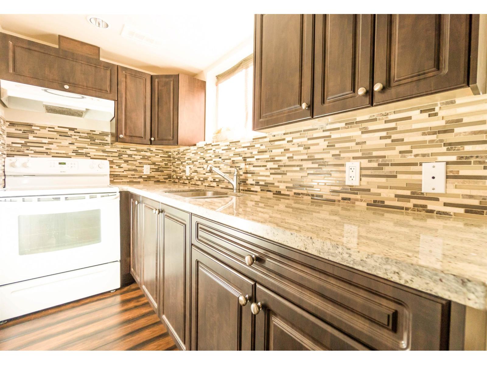 7158 208a Street Property Photo 21
