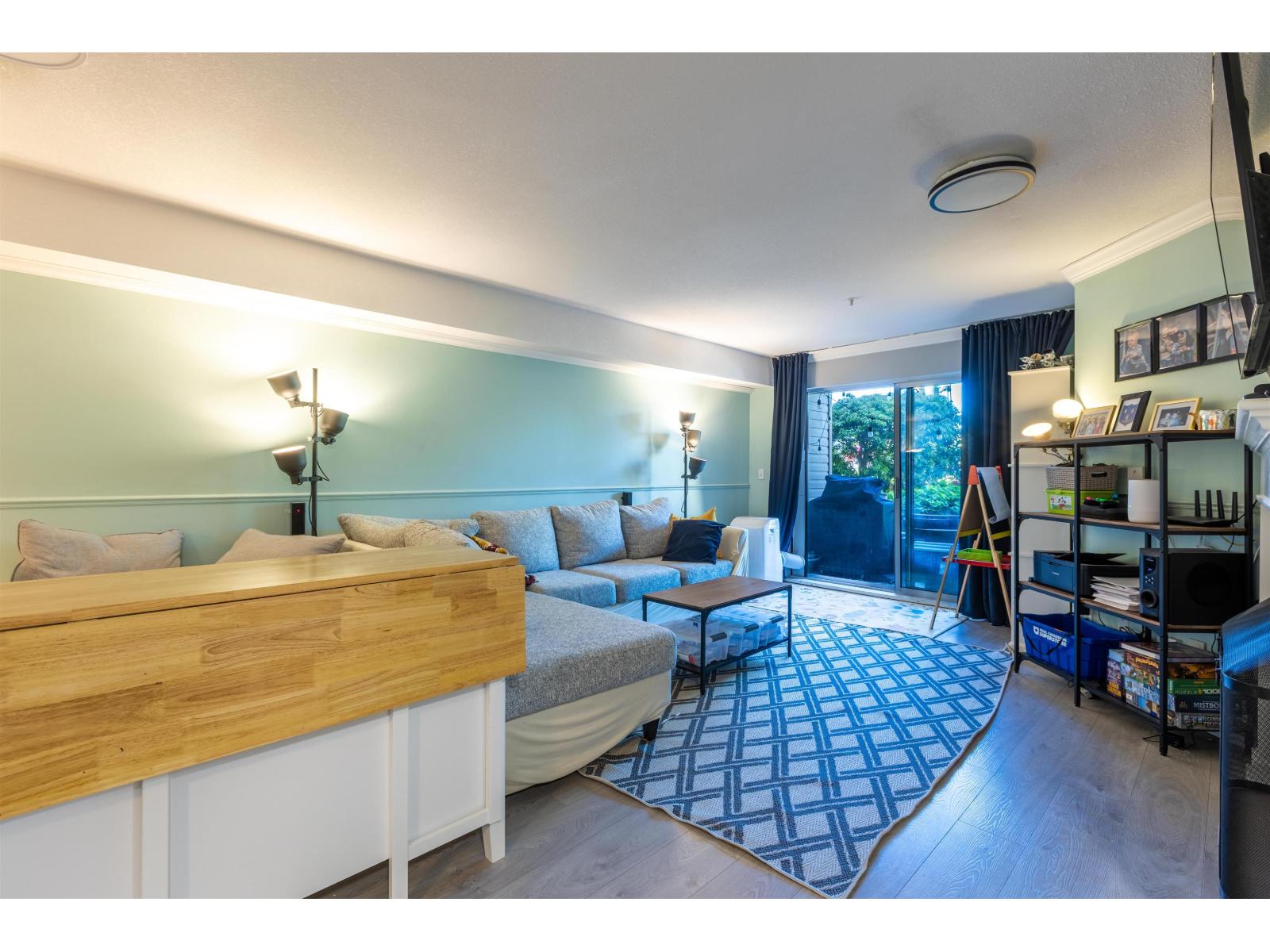114 2750 Fairlane Street Property Photo 21