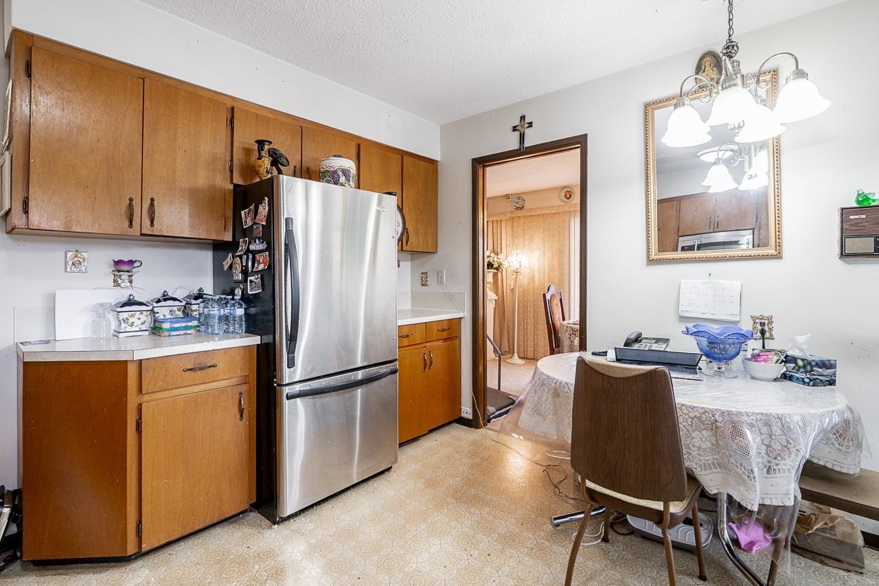 4820 200 Street Property Photo 6