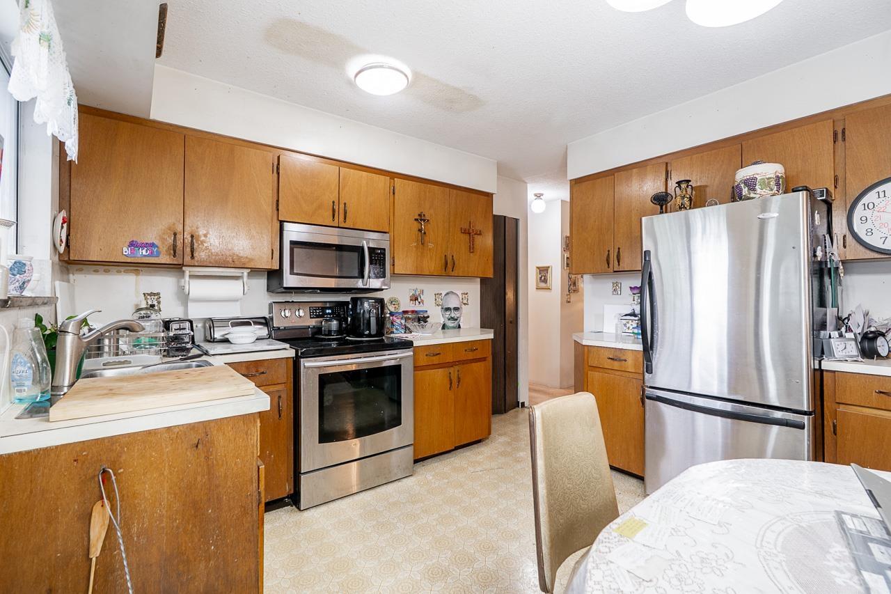 4820 200 Street Property Photo 7