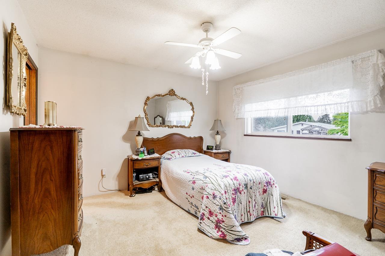 4820 200 Street Property Photo 8