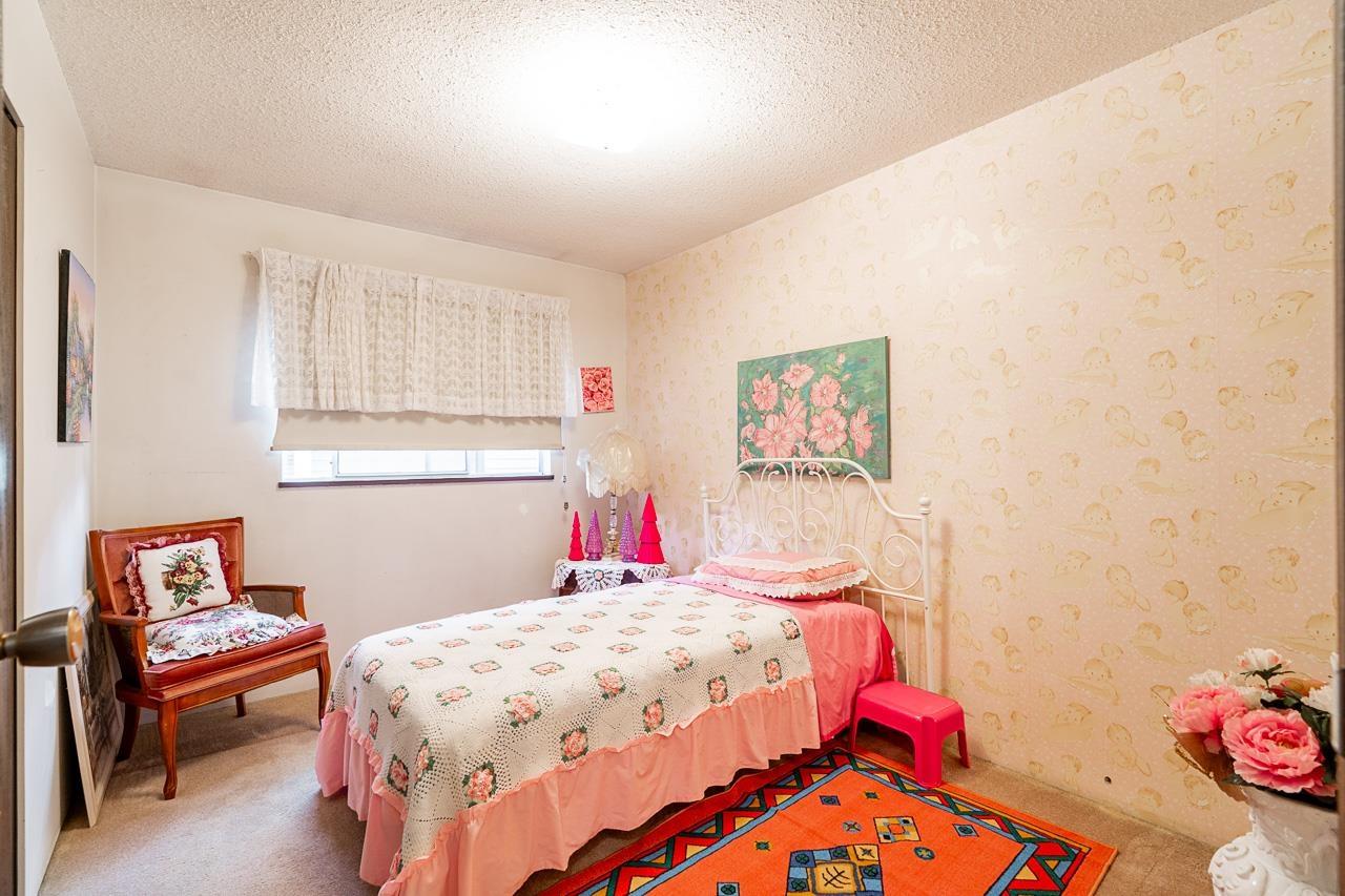 4820 200 Street Property Photo 13