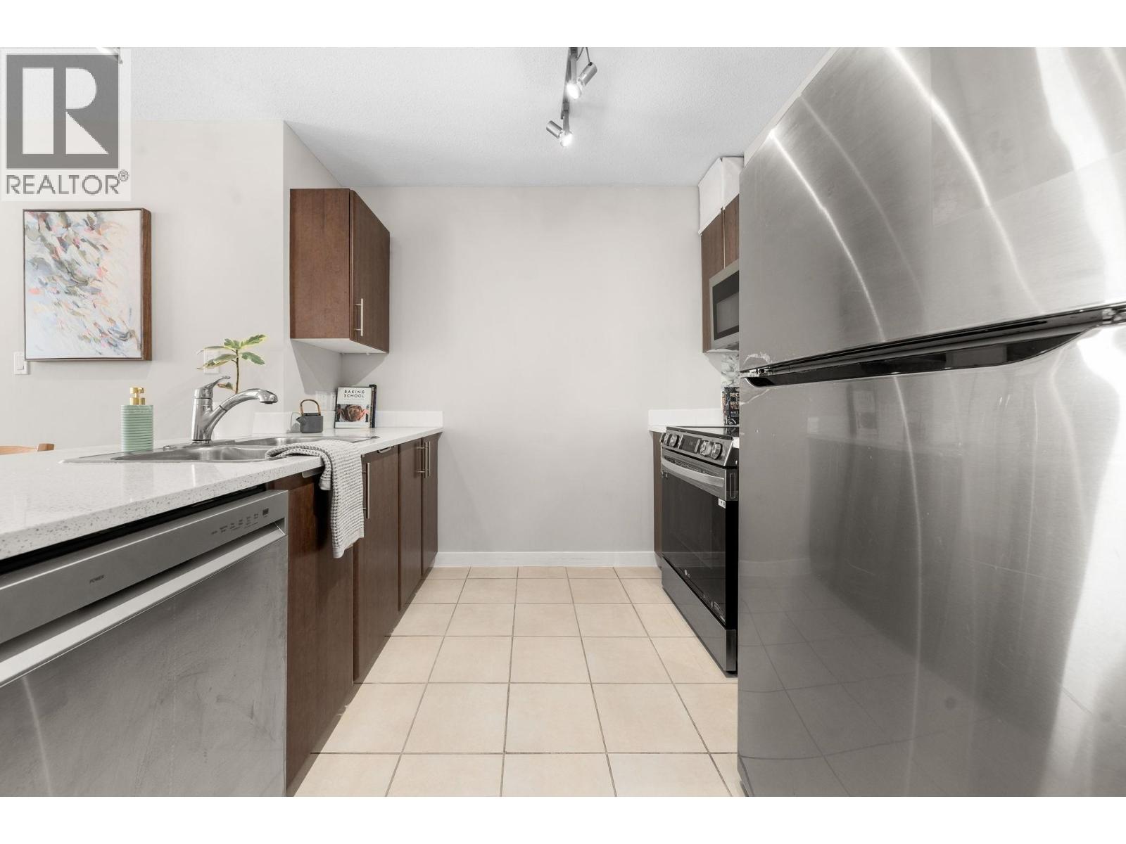 2506 1178 Heffley Crescent Property Photo 9