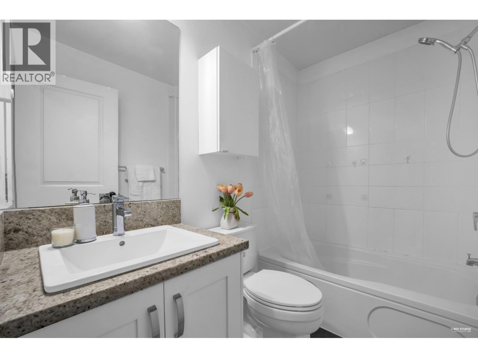 33 1299 Coast Meridian Road Property Photo 21