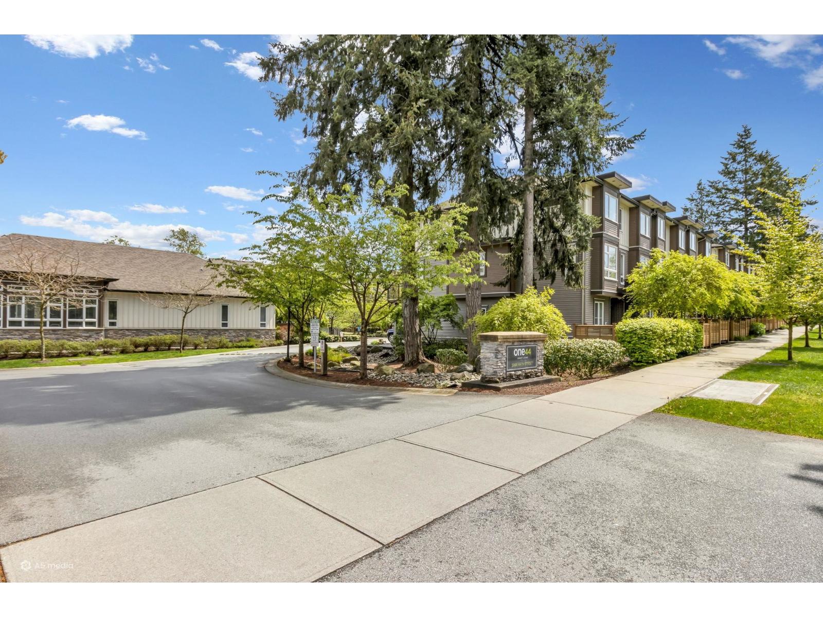 115 5888 144 Street Property Photo 1