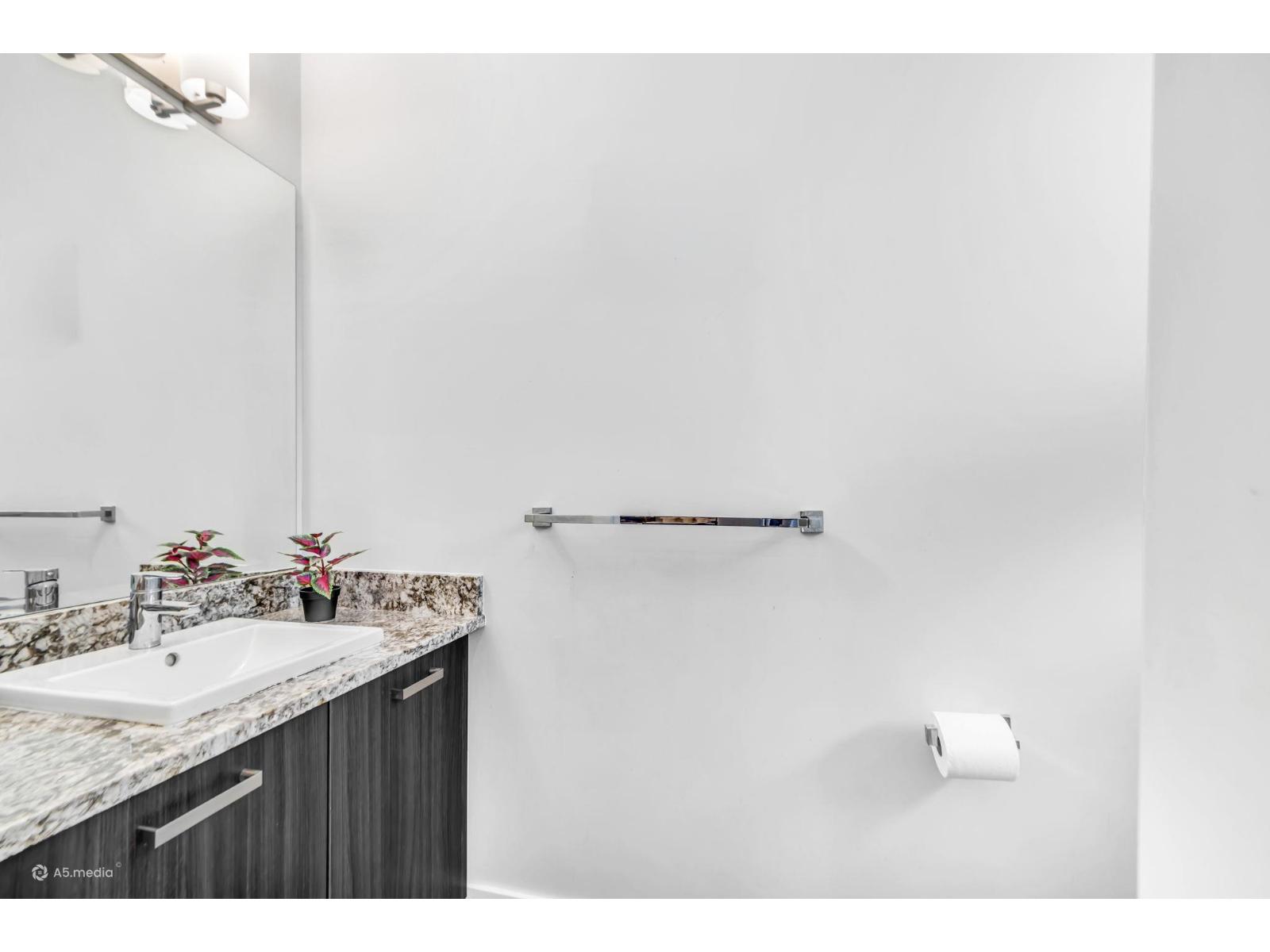 115 5888 144 Street Property Photo 17
