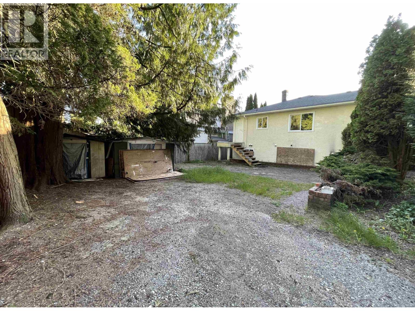 2000 Austin Avenue Property Photo 11