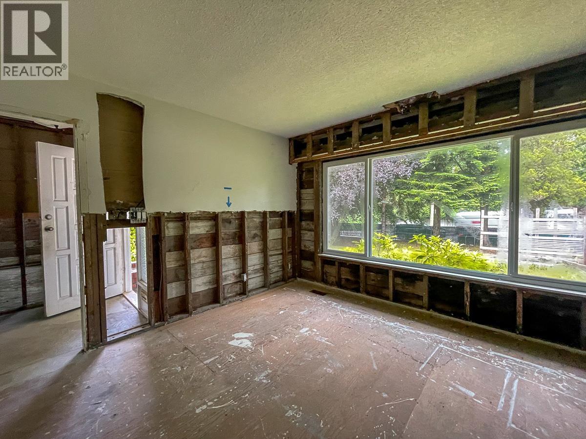 2000 Austin Avenue Property Photo 23