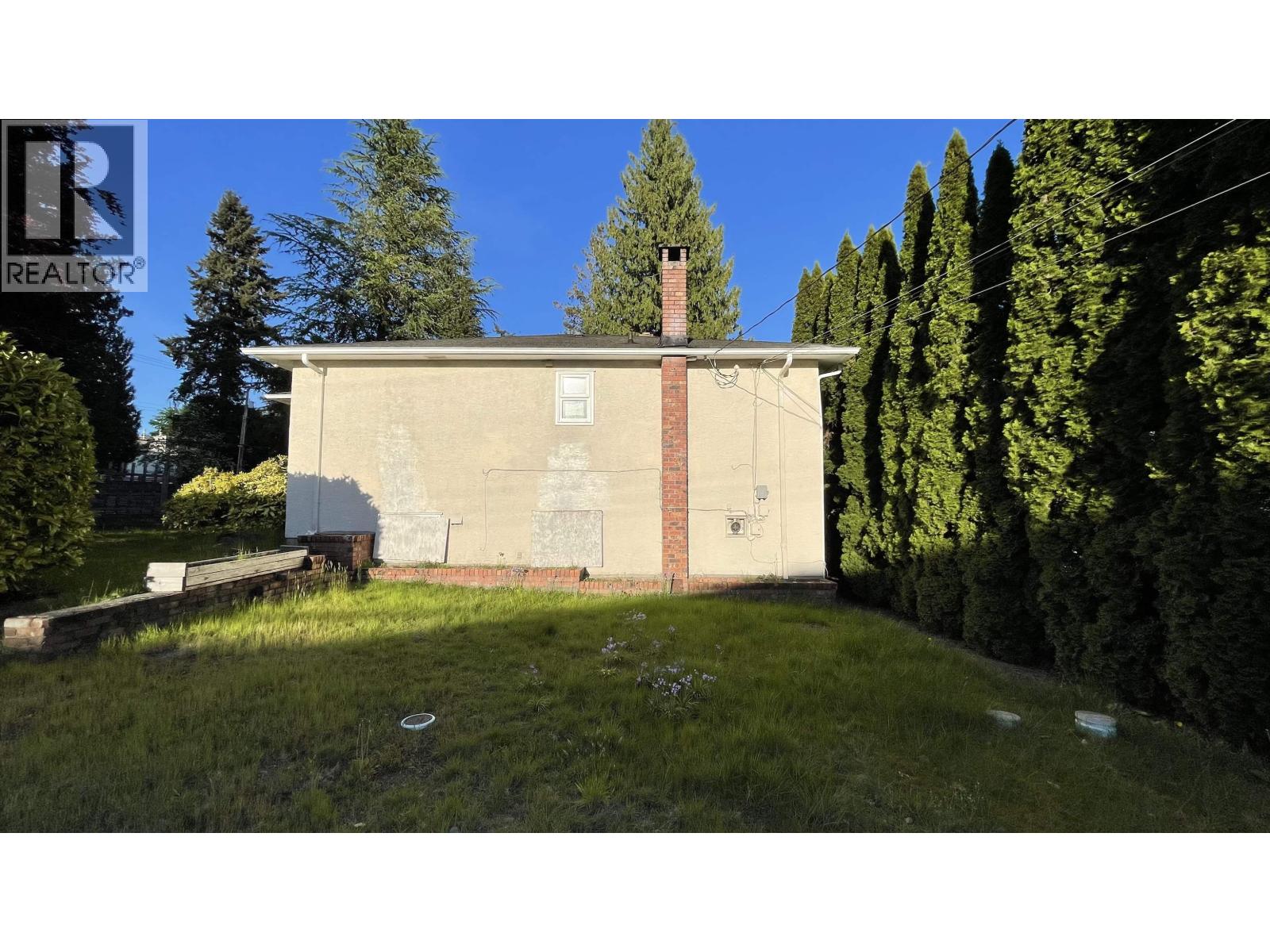 2000 Austin Avenue Property Photo 28