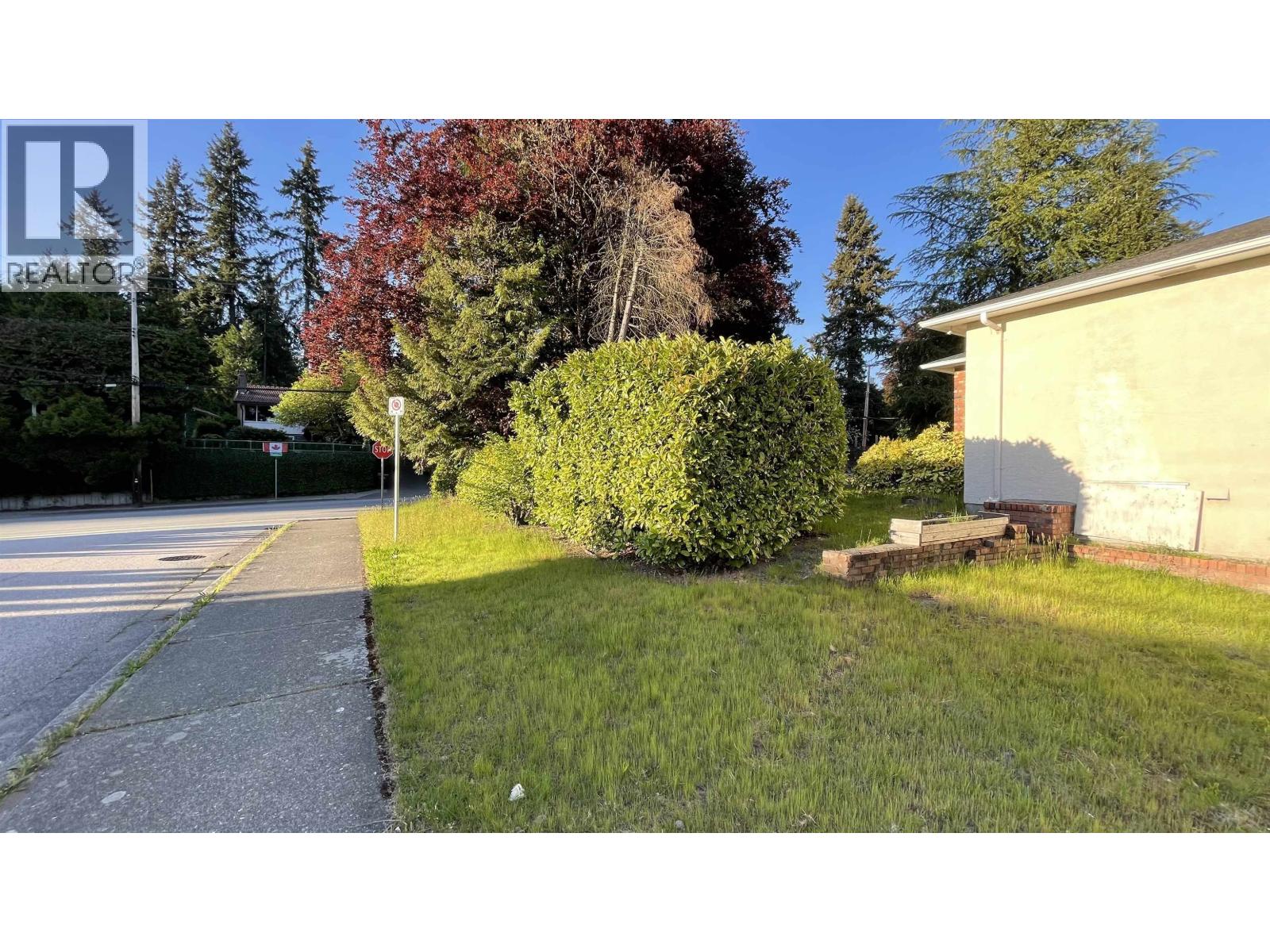 2000 Austin Avenue Property Photo 29