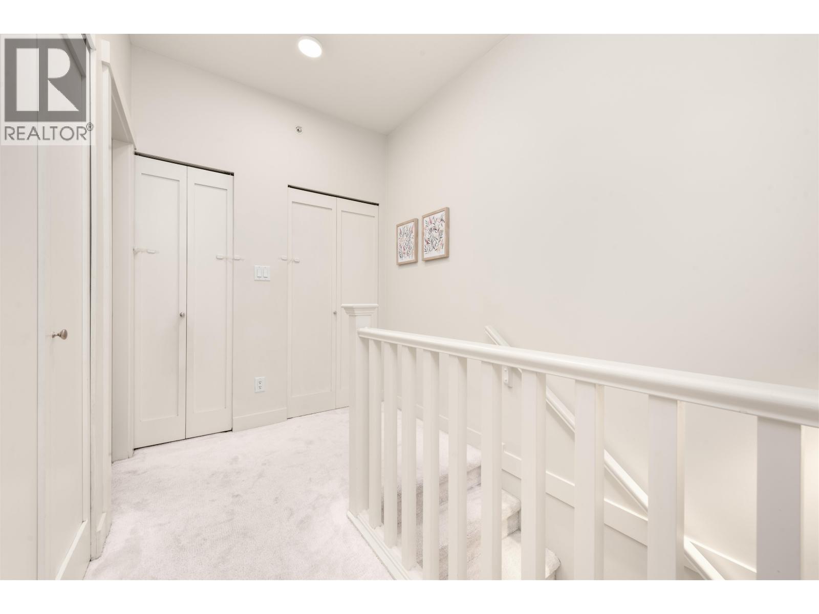 137 7388 Macpherson Avenue Property Photo 14
