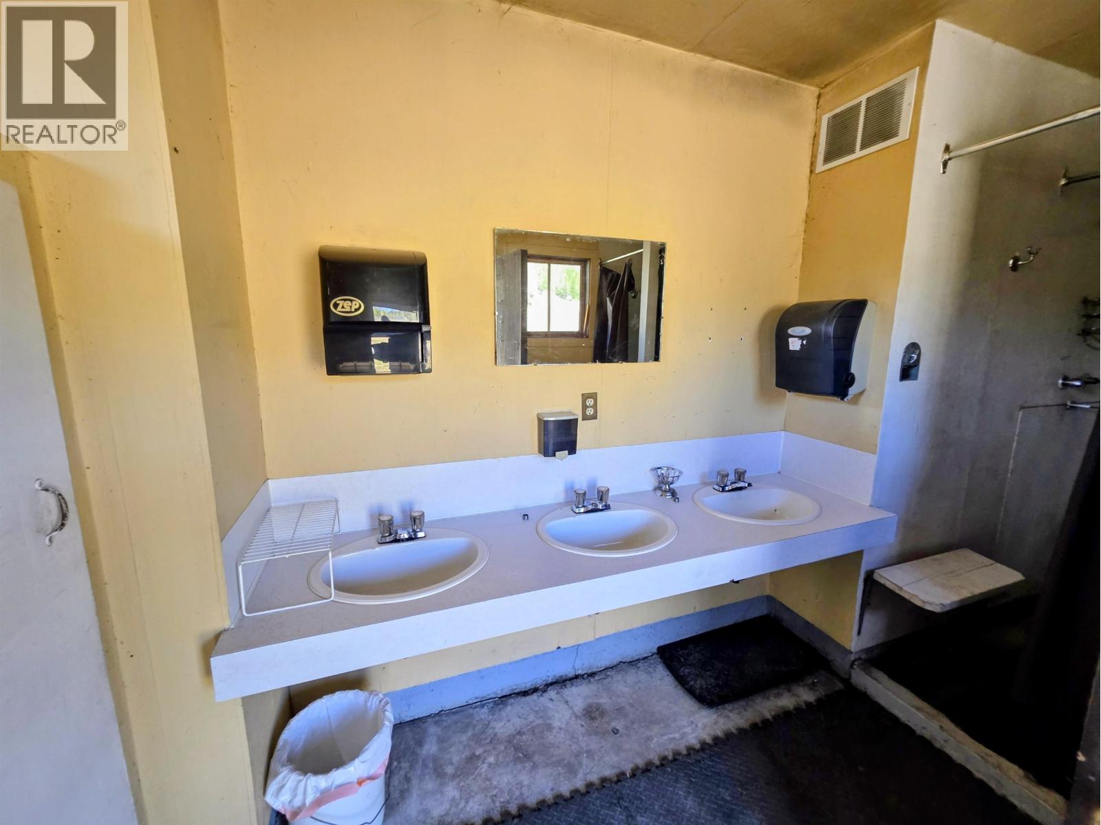 14167 Batnuni Road Property Photo 27