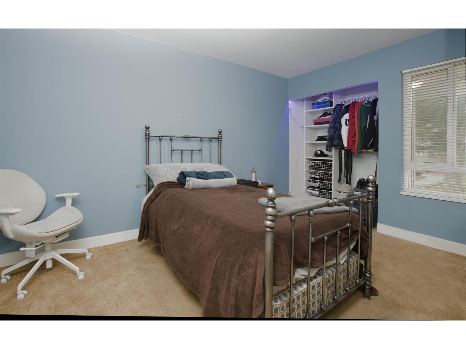 702 9270 122 Street Property Photo 9