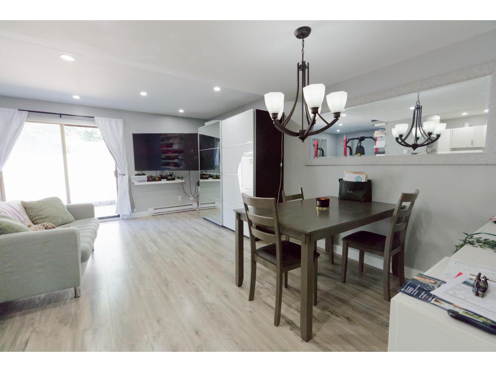 702 9270 122 Street Property Photo 13