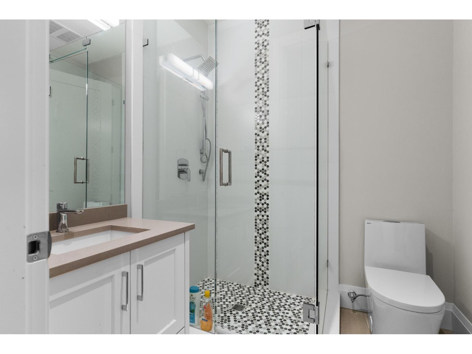 13183 19a Avenue Property Photo 31