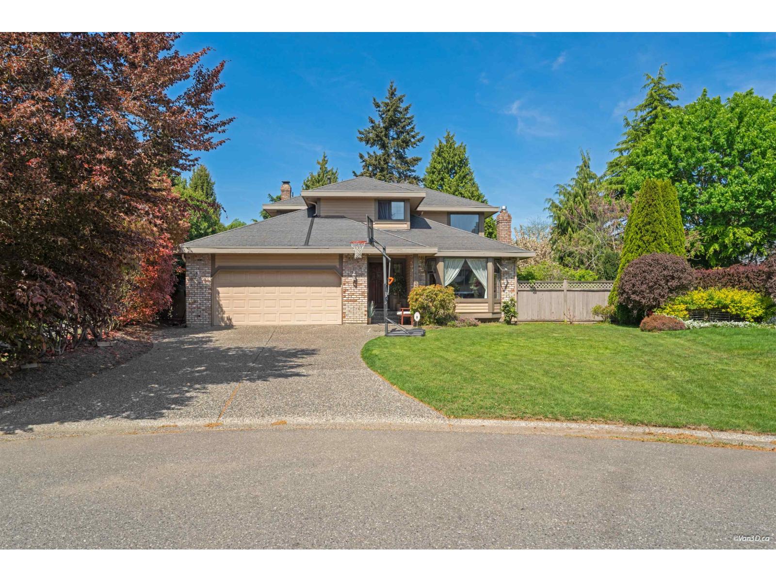 14937 20A AVENUE Property Photo 1