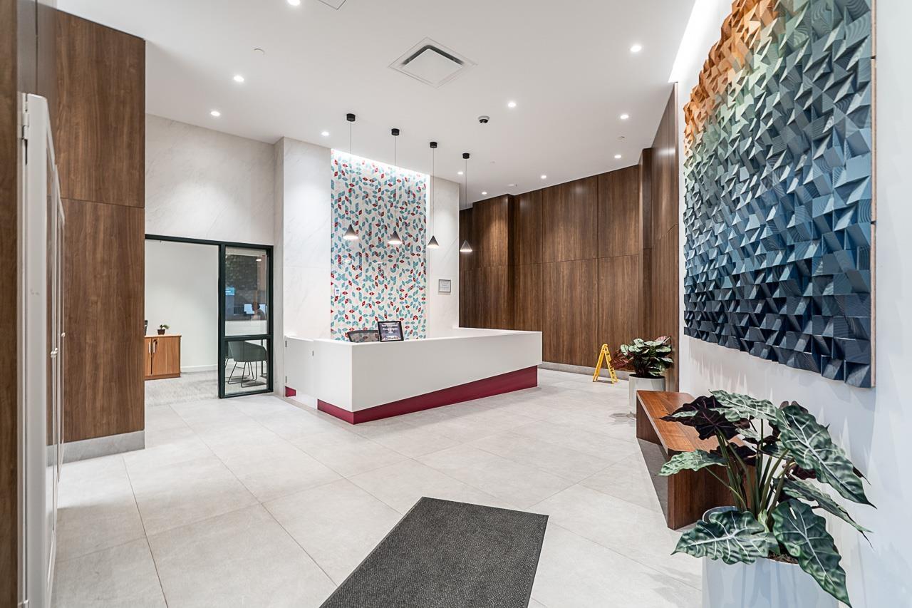 1704 13745 George Junction Property Photo 6