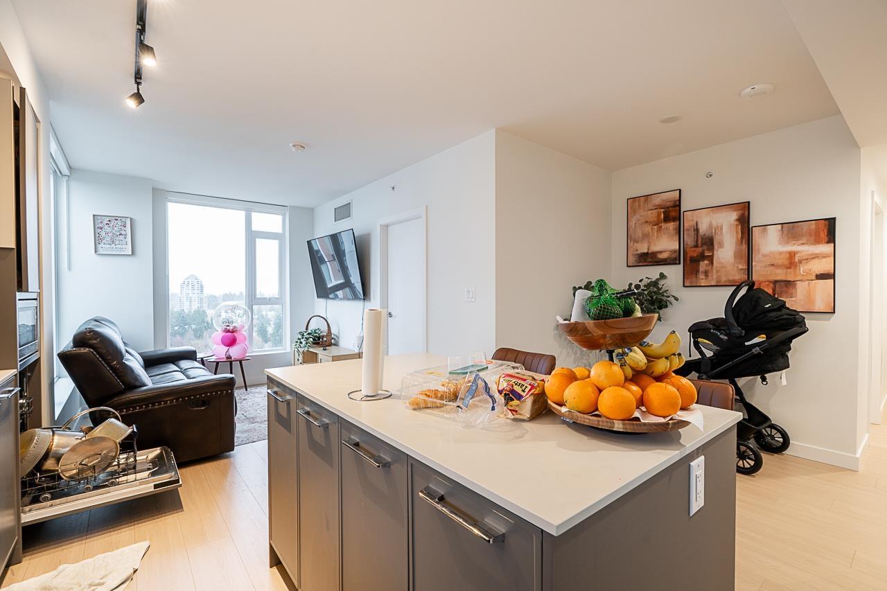 1704 13745 George Junction Property Photo 8