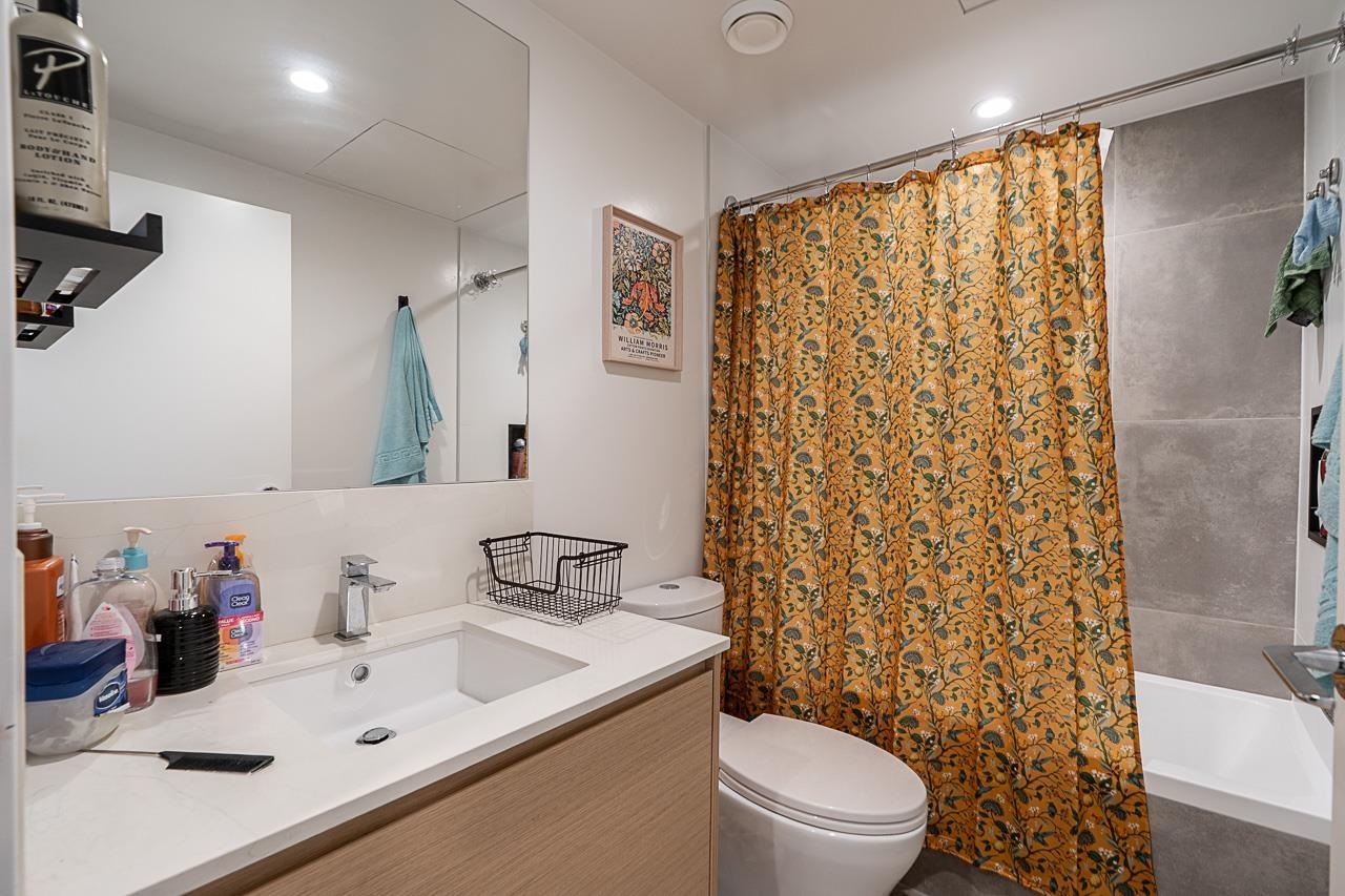 1704 13745 George Junction Property Photo 23