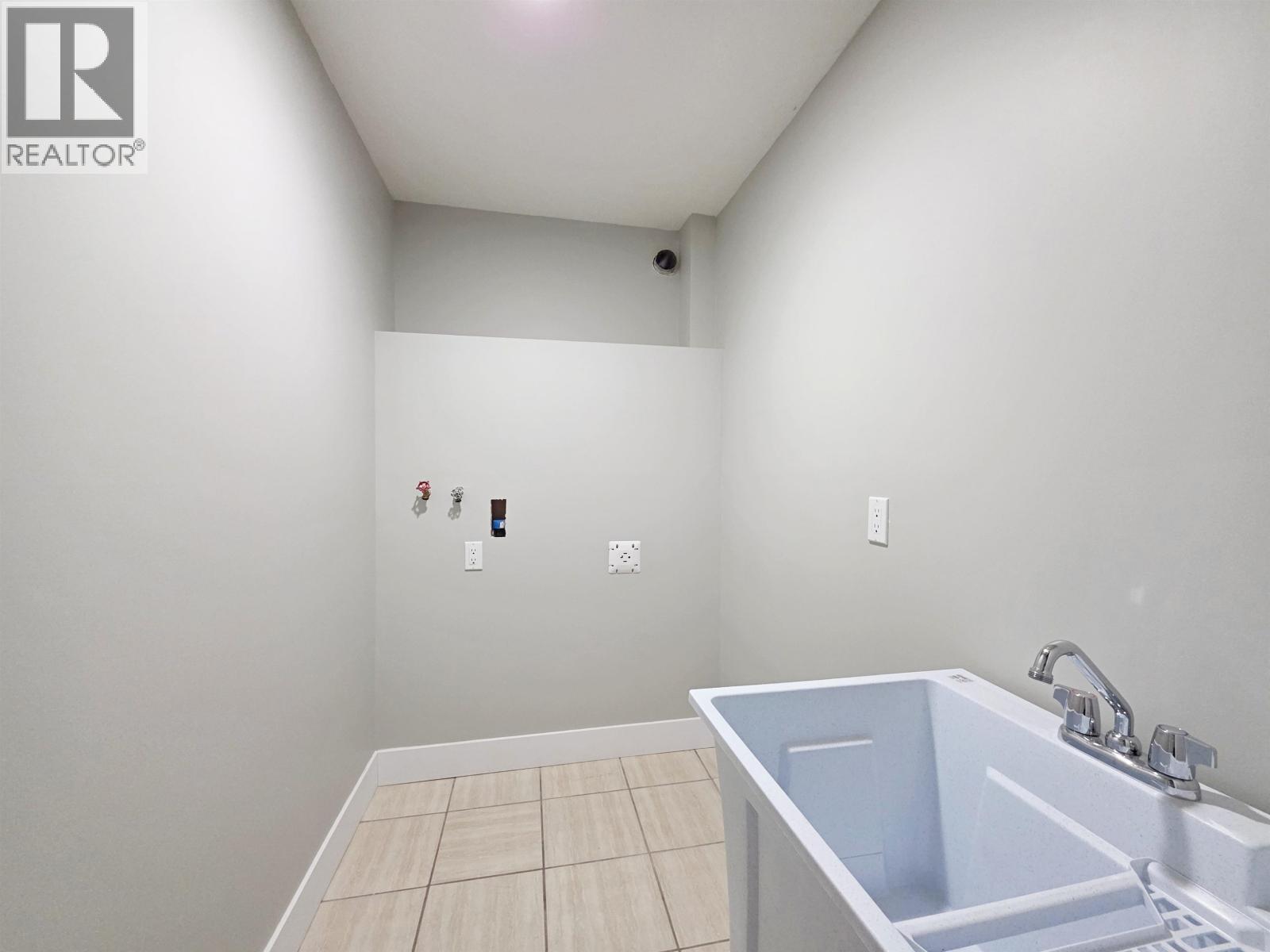 947 Laurel Road Property Photo 20