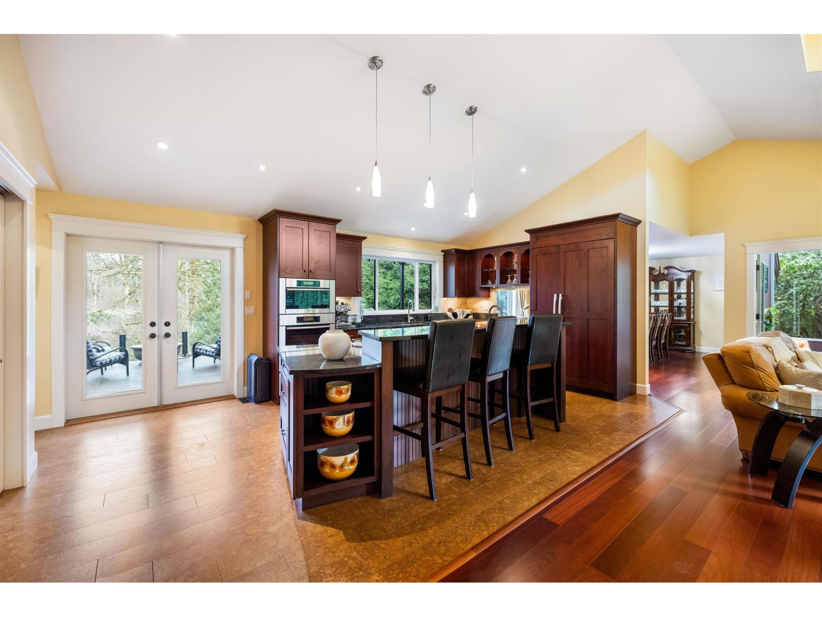 22441 79 Avenue Property Photo 17