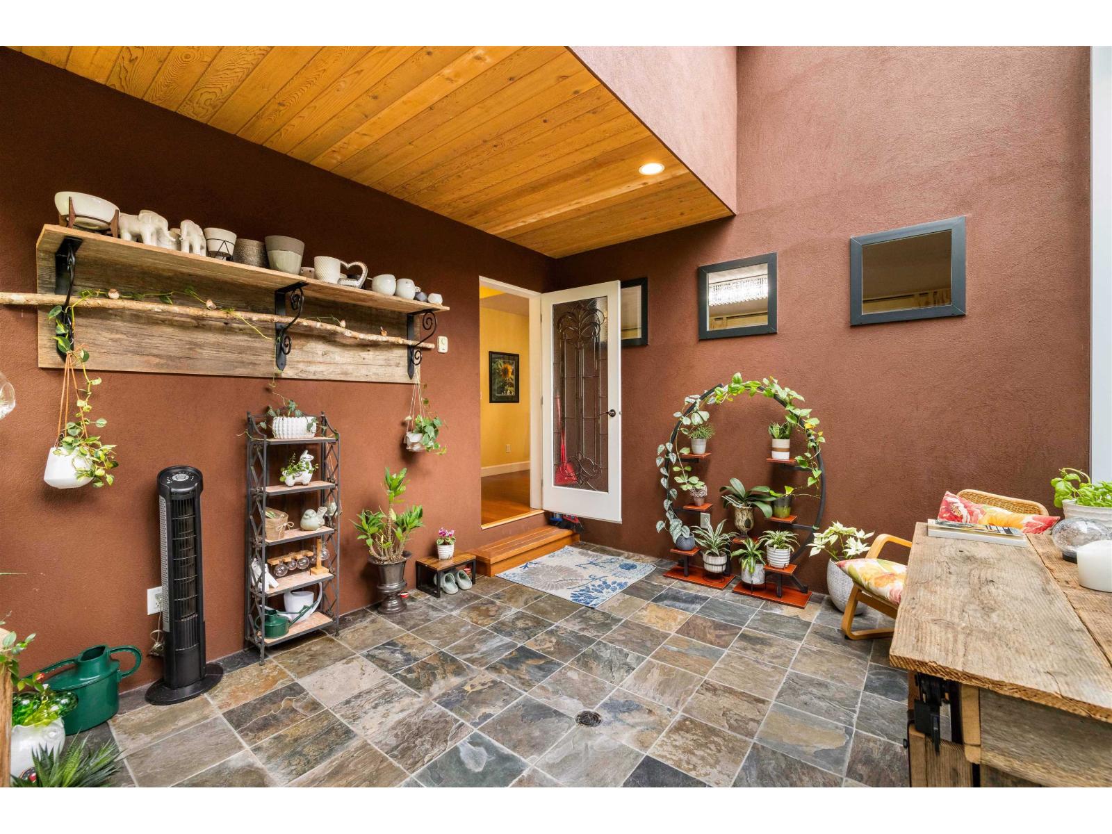 22441 79 Avenue Property Photo 22