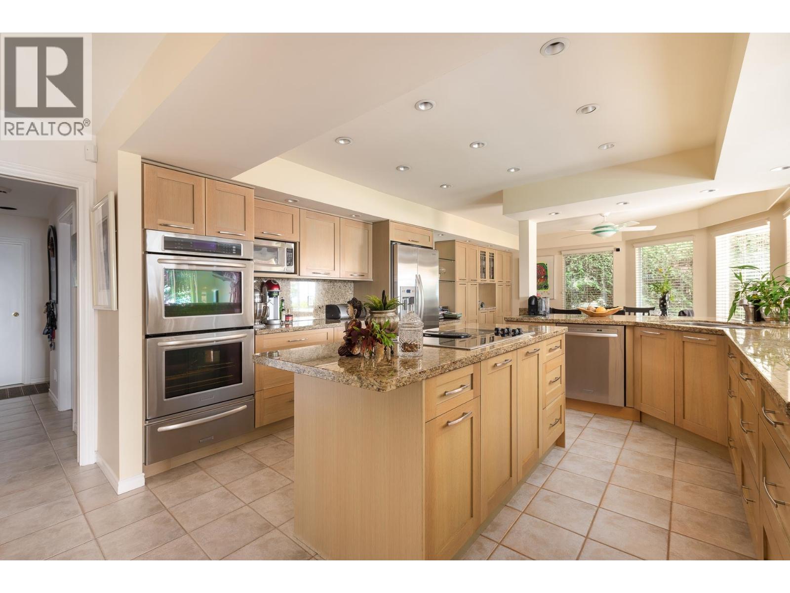 4729 Woodburn Road Property Photo 7