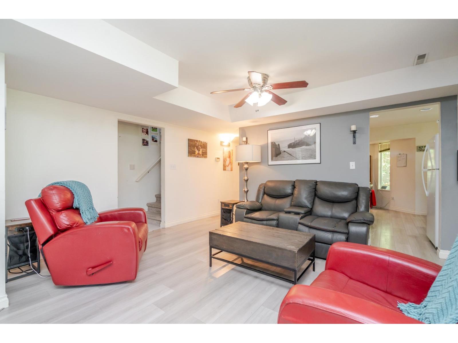 20 32311 Mcrae Street Property Photo 7