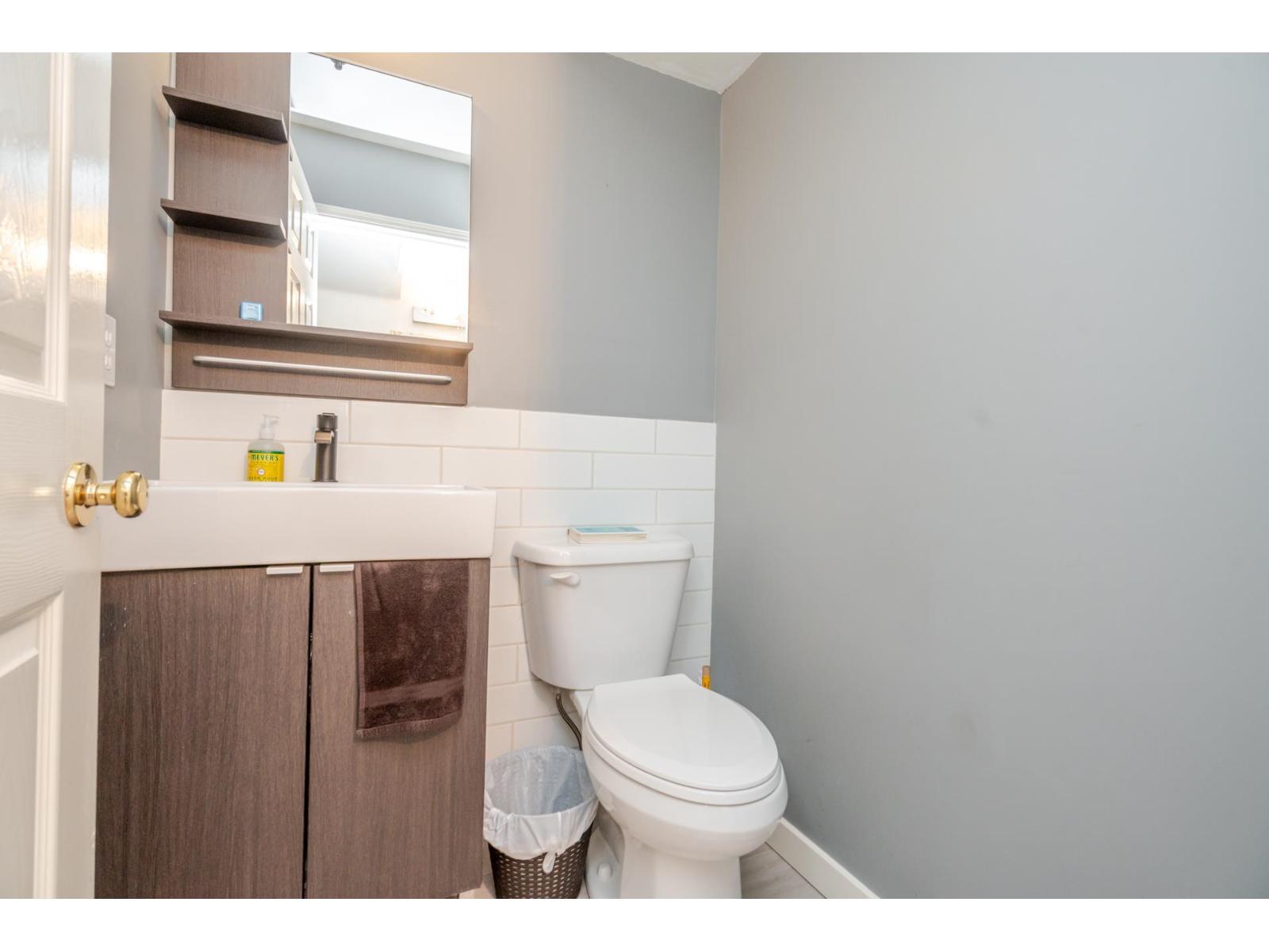 20 32311 Mcrae Street Property Photo 23