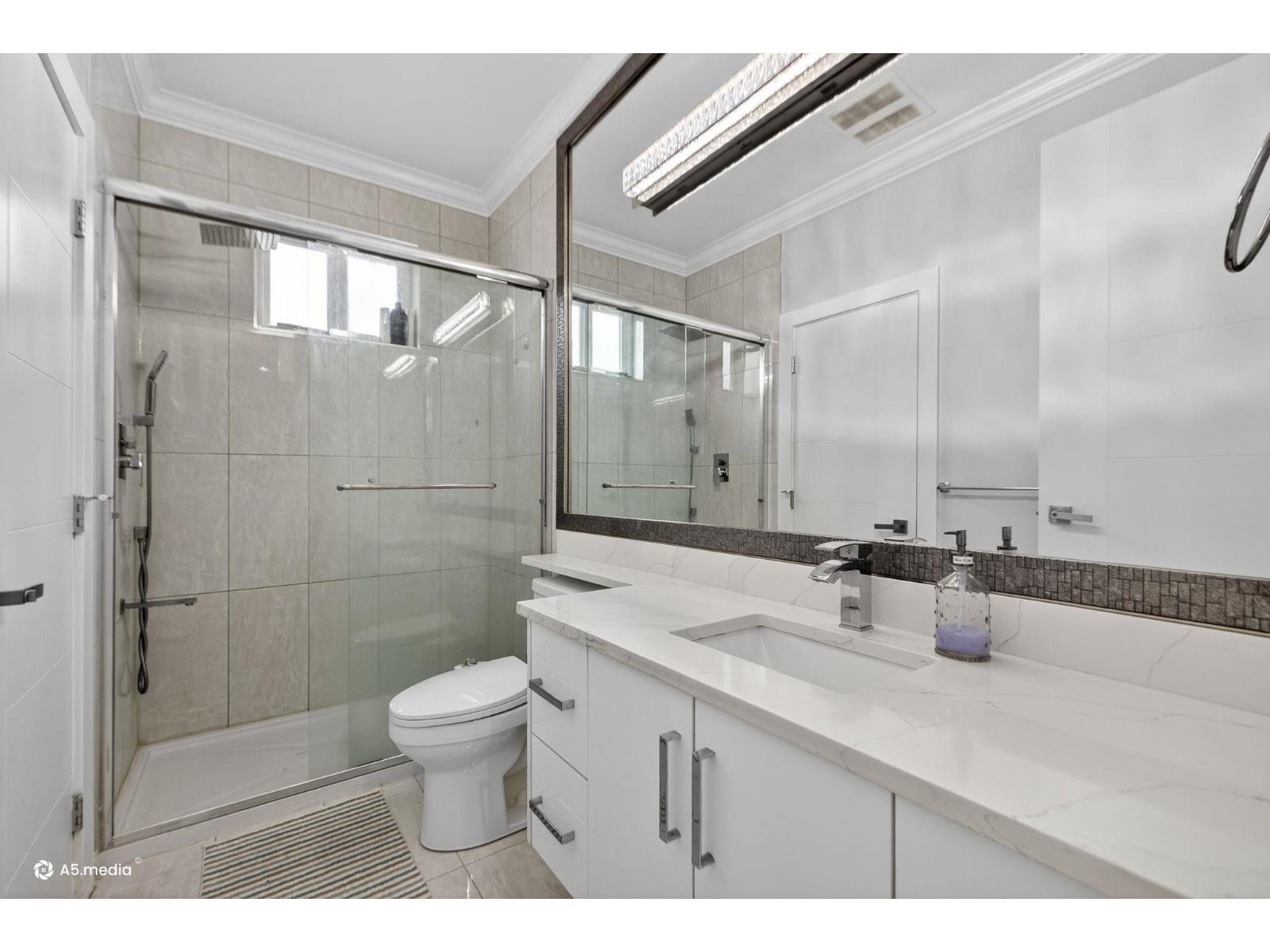 14298 62 Avenue Property Photo 11