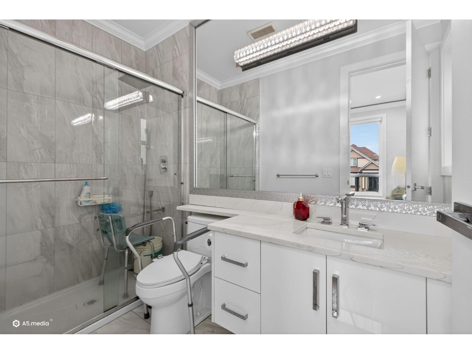 14298 62 Avenue Property Photo 25