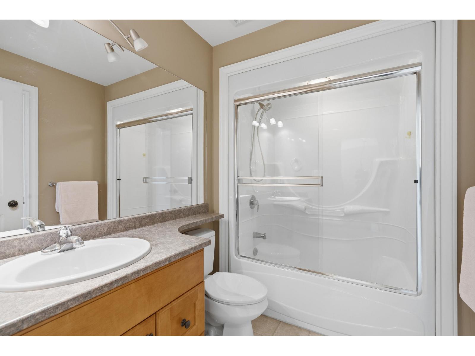 16398 36a Avenue Property Photo 18