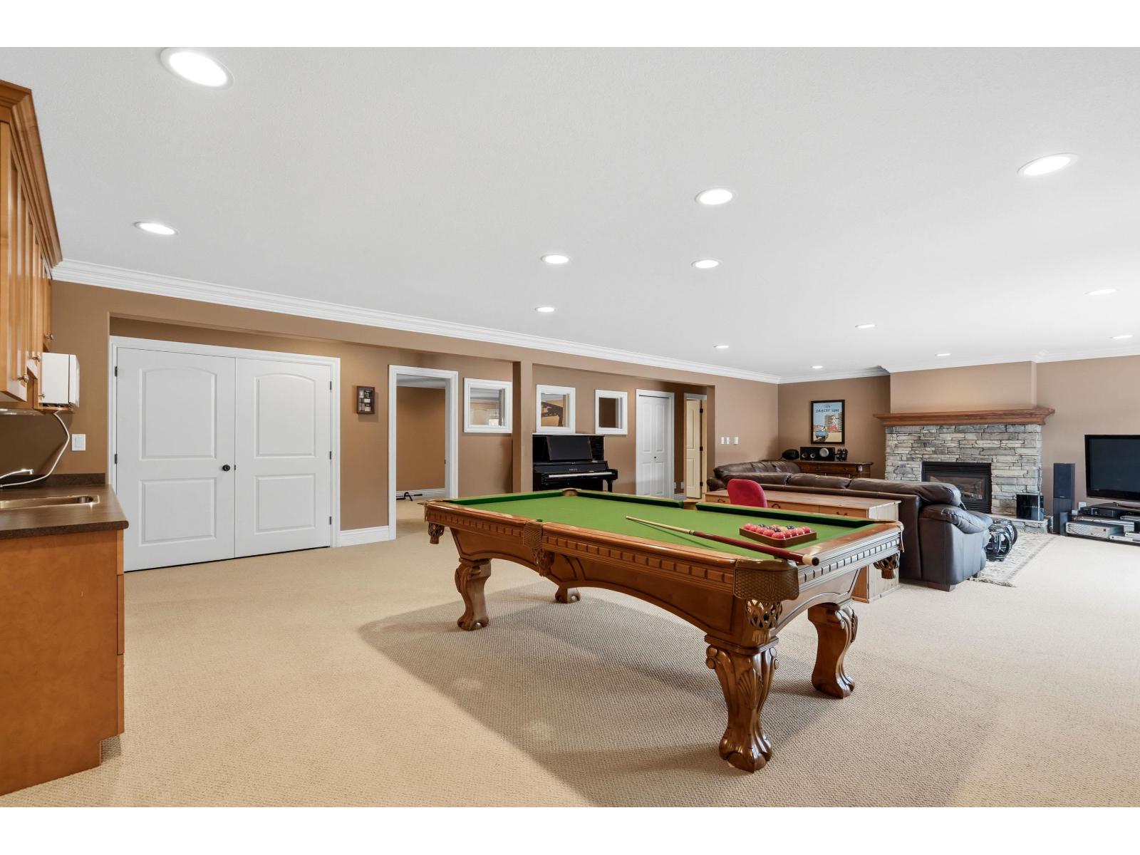 16398 36a Avenue Property Photo 31
