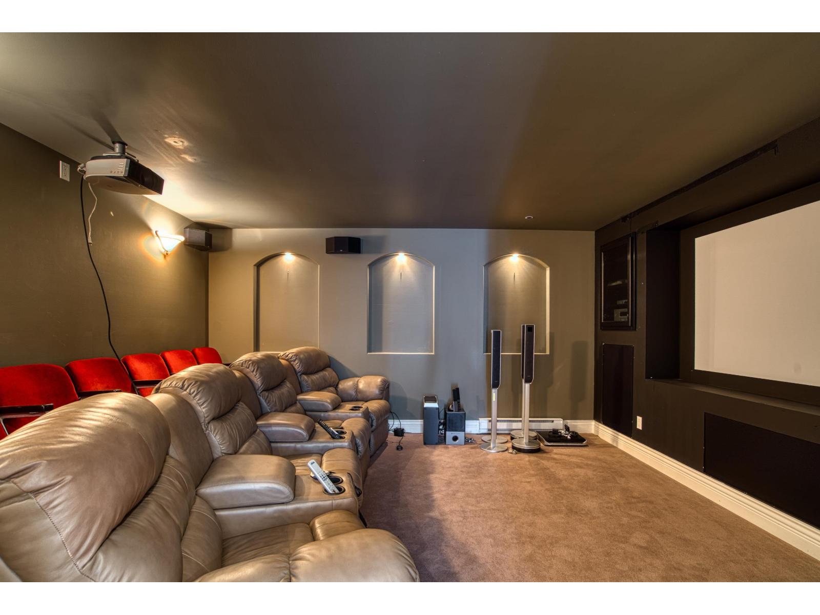 16398 36a Avenue Property Photo 33