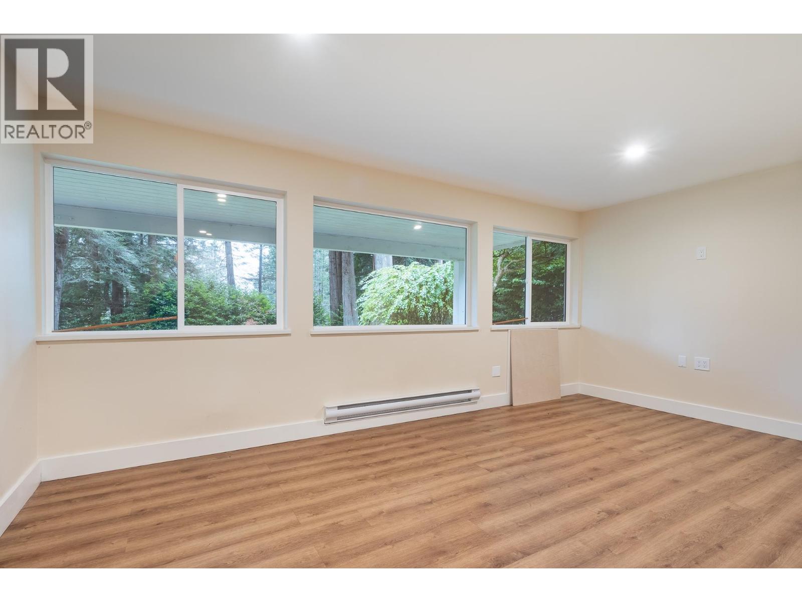 914 Gower Point Road Property Photo 17