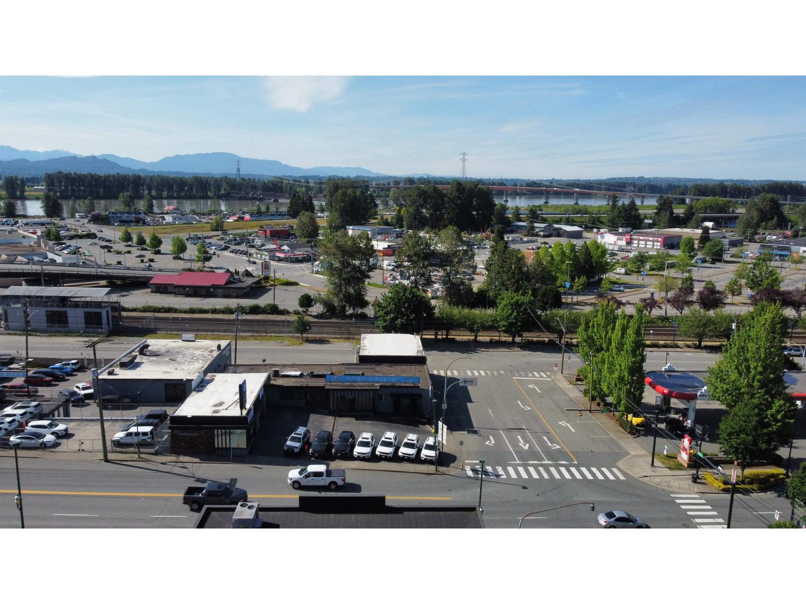 7330 Horne Street Property Photo 15