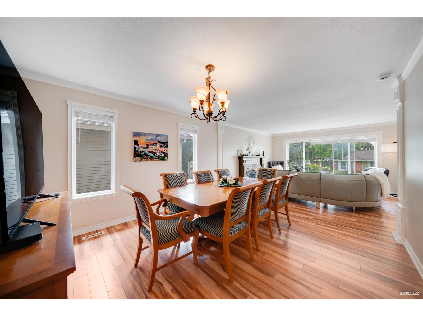 15023 21b Avenue Property Photo 10