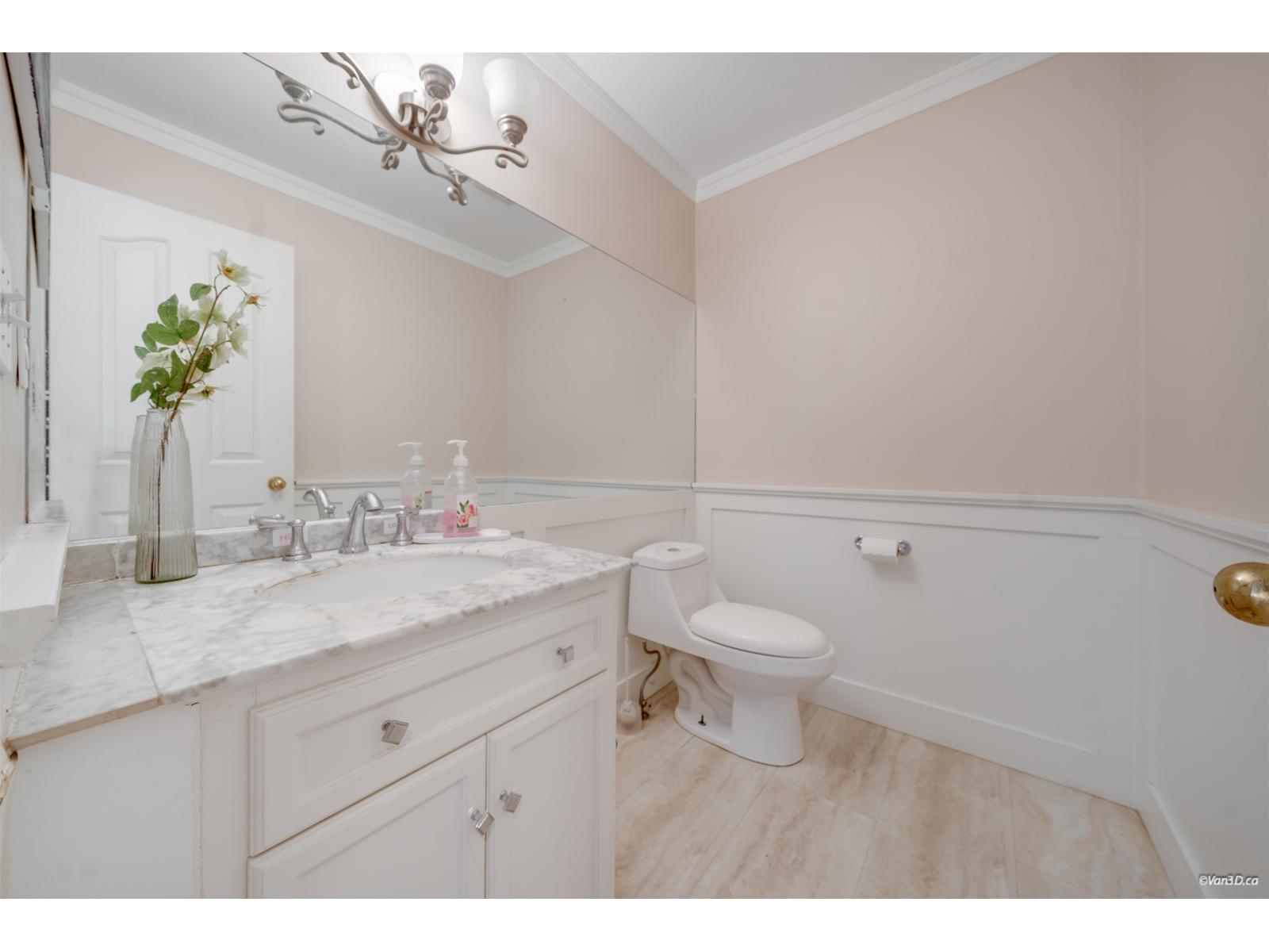 15023 21b Avenue Property Photo 12
