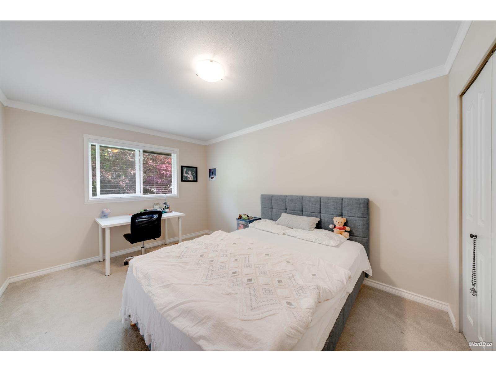 15023 21b Avenue Property Photo 32