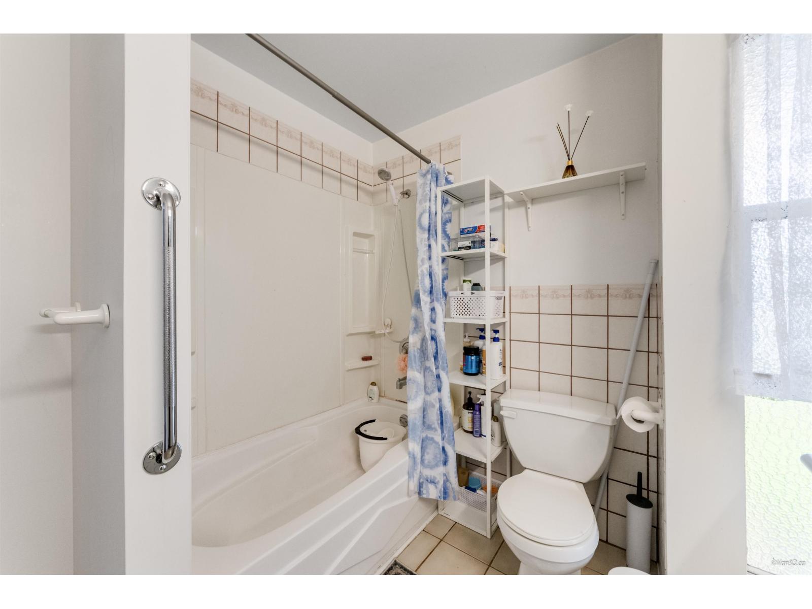 72 13756 Central Avenue Property Photo 16