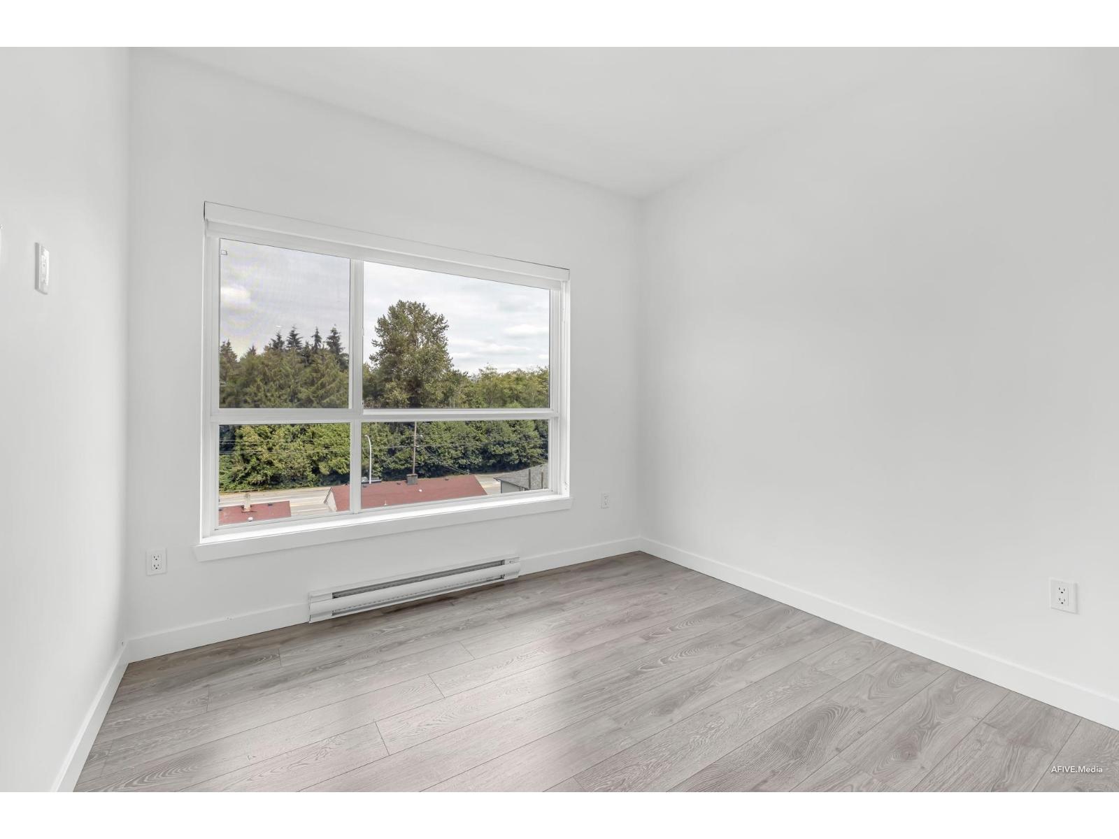 401 14225 103a Avenue Property Photo 8